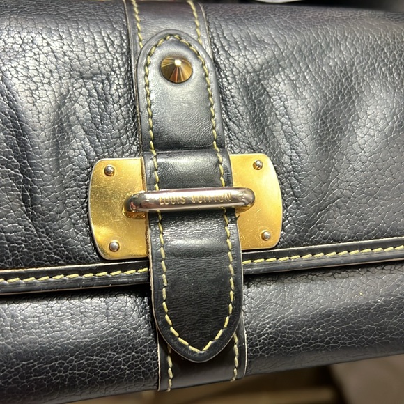 Authentic Louis Vuitton Suhali Le Favori Wallet Blackk Leather Gold Snap Large - Picture 16 of 16